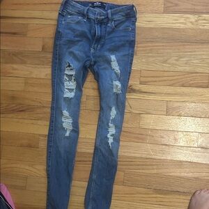 Hollister Distressed Blue Jeans never worn